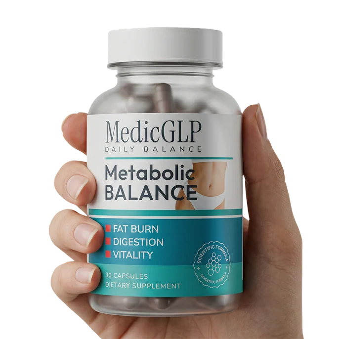 Eine Hand hält die originale MedicGLP-Flasche